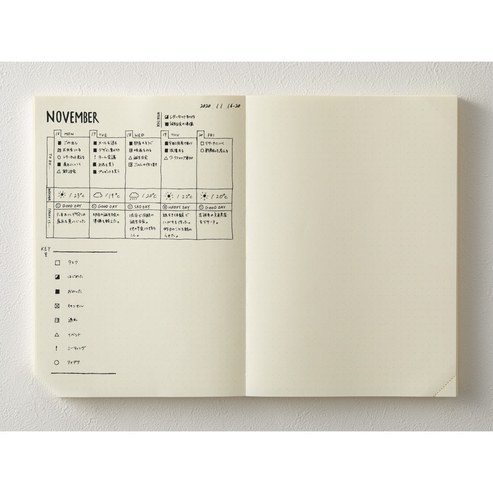 Midori - MD Codex 1 Day 1 Page Journal - Dot Grid (A5)