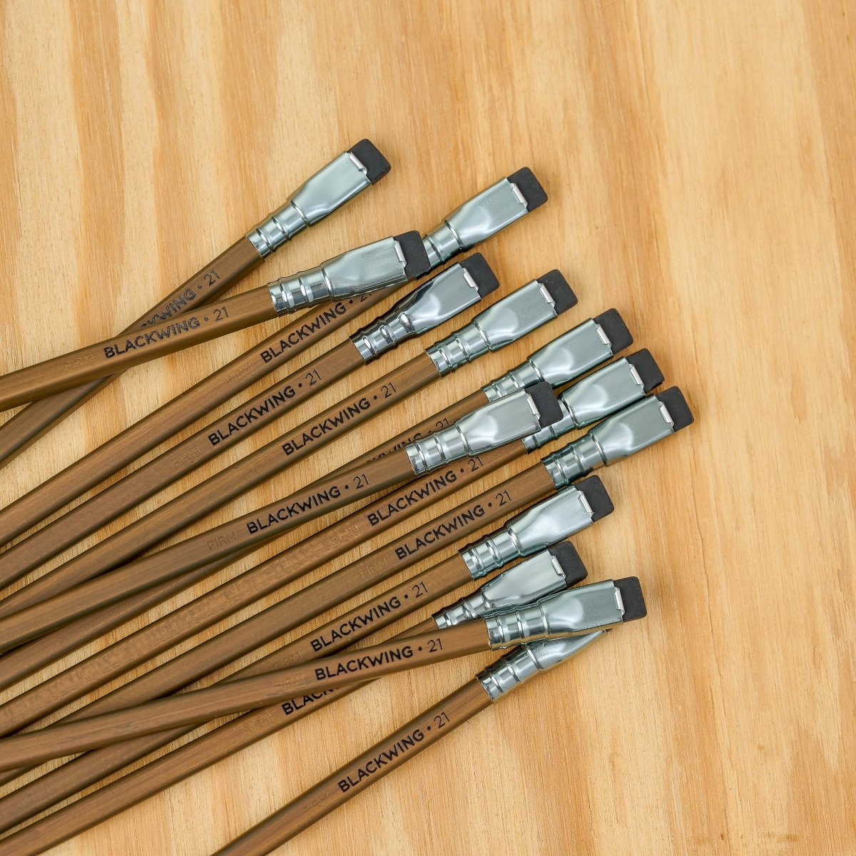 Blackwing - Volume 21 (Woodworking)