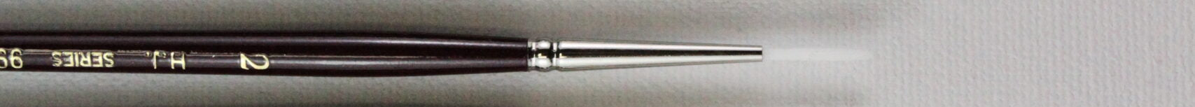 HJ - Brosses à manche court en taklon blanc 