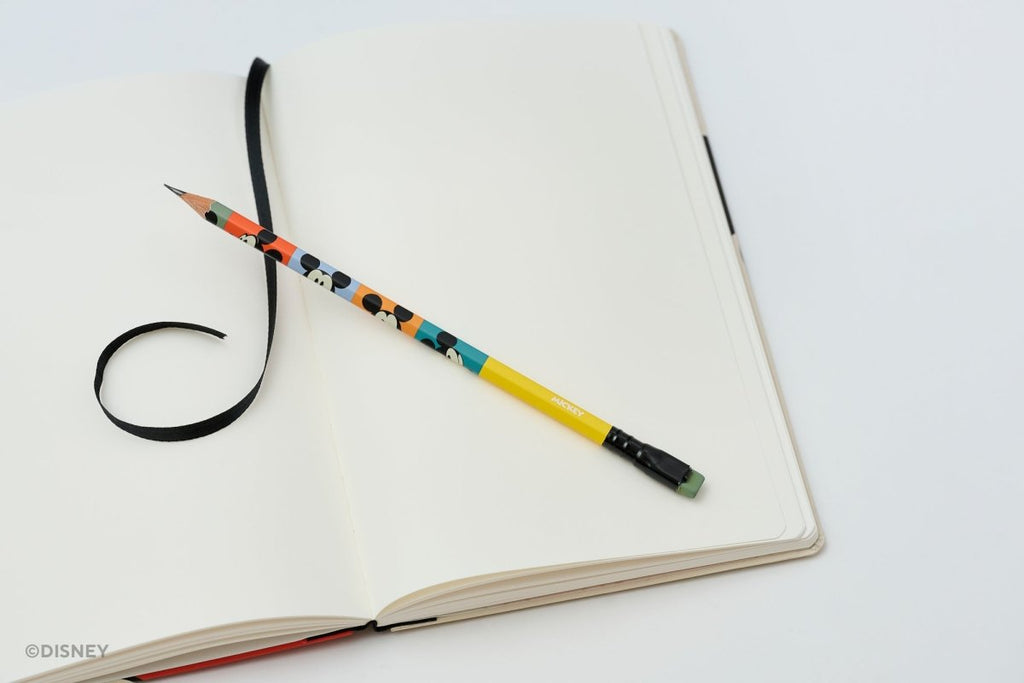 Blackwing - "Mickey and Friends" Notebook - Mickey & Minnie Mouse