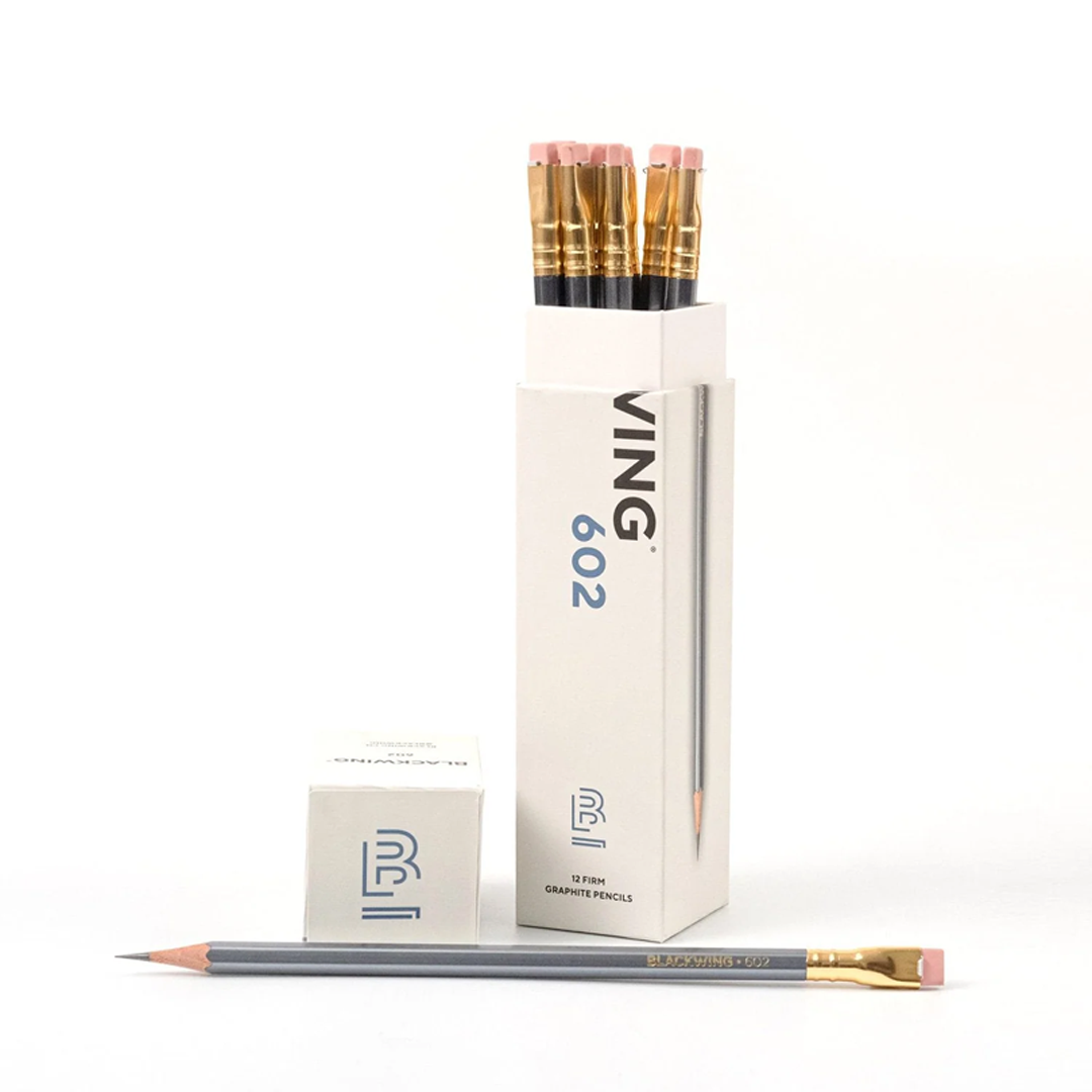 Blackwing - 602 (graphite ferme) - paquet de 12