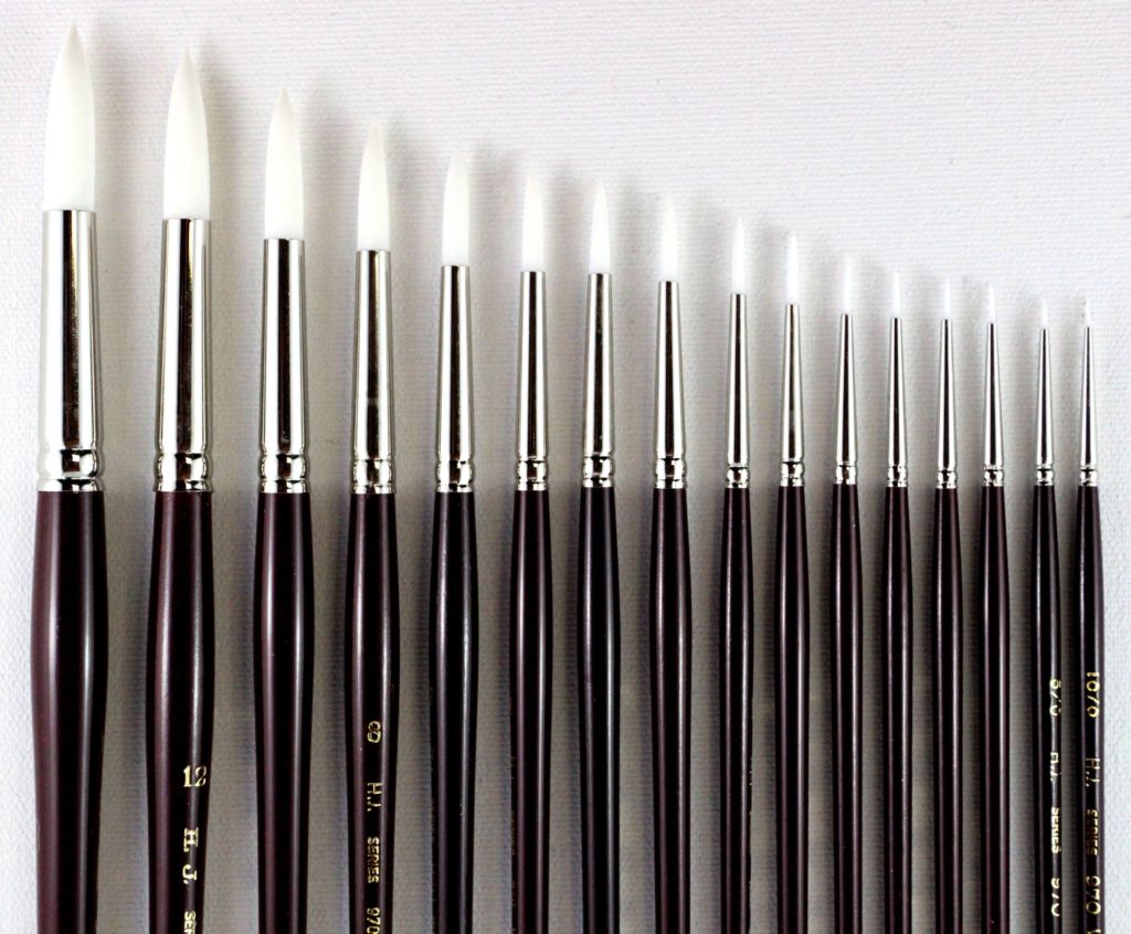 HJ - Brosses à manche court en taklon blanc 